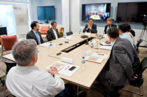 singapore corporate events photography round table discussion wespac 01